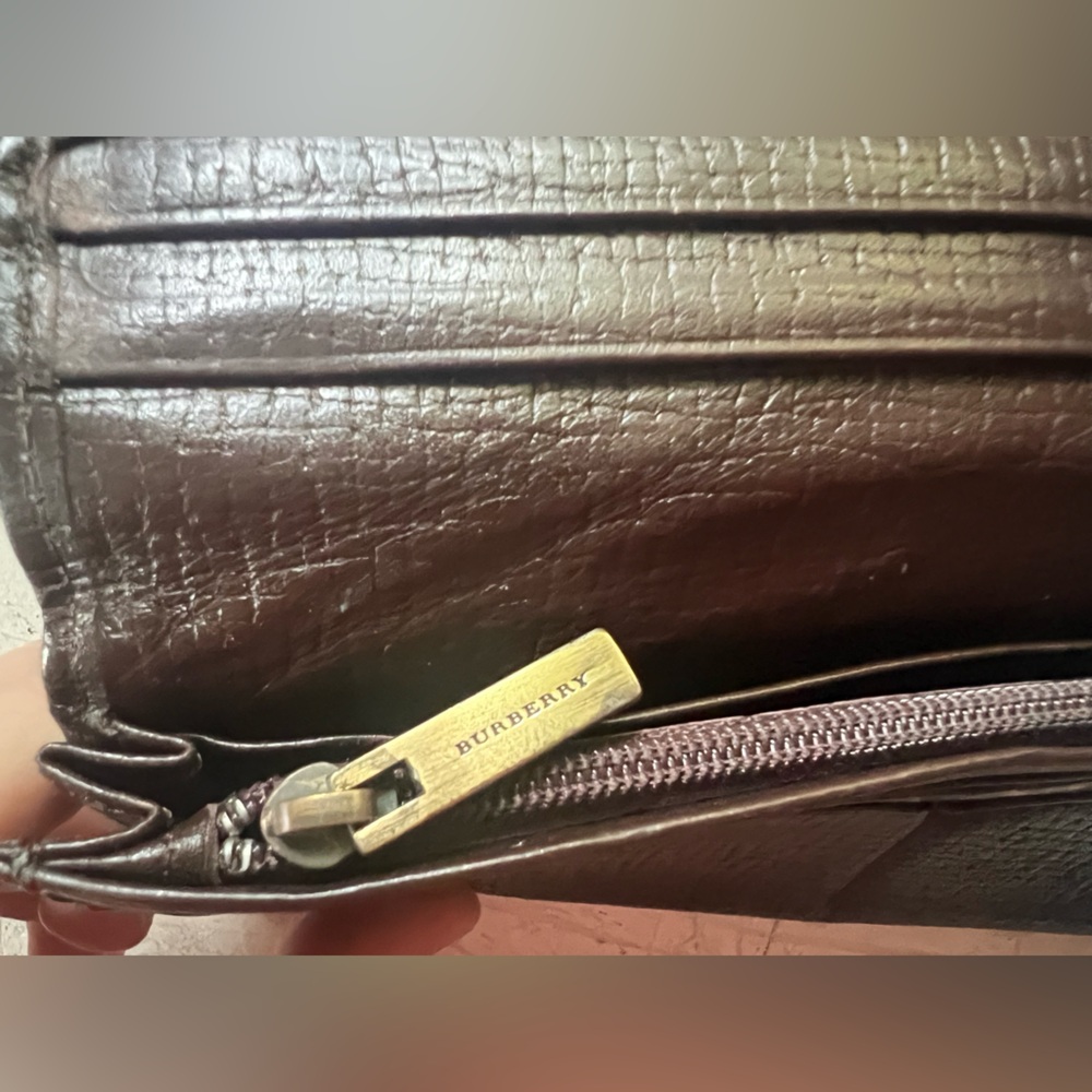 Burberry Brown Leather Bi-Fold Long Wallet with Zip Coin Pouch Nova Check Accent - Picture 9 of 10
